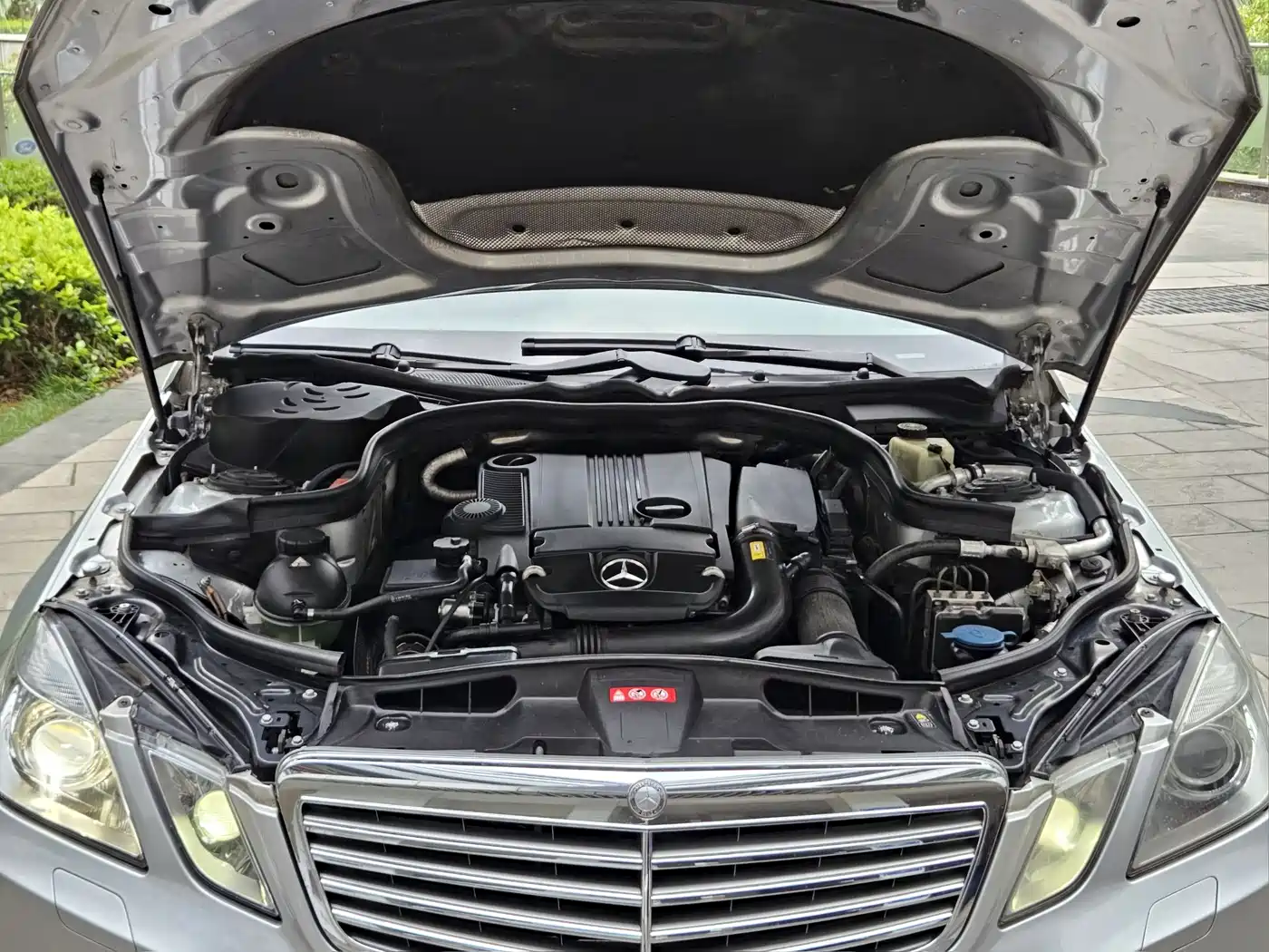 Mercedes-Benz E-Class (Import) 2010 E 200 CGI Elegance фото 9