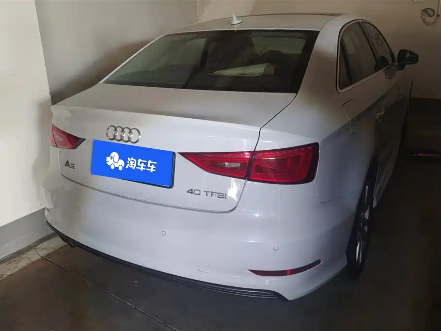 Audi A3 (Import) 2014 Limousine 40 TFSI S line Comfort фото 3