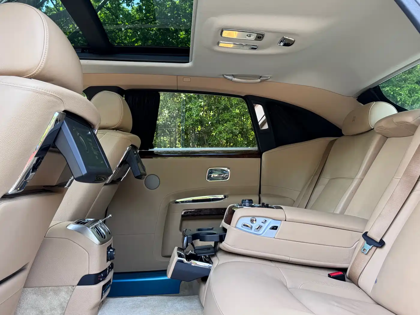Rolls-Royce Ghost 2012 2012 6.6T Extended Version
