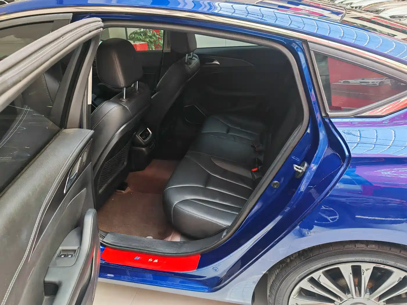 Hongqi H5 2020 1.8T Automatic Smart Connection Qi Rhythm Edition фото 13