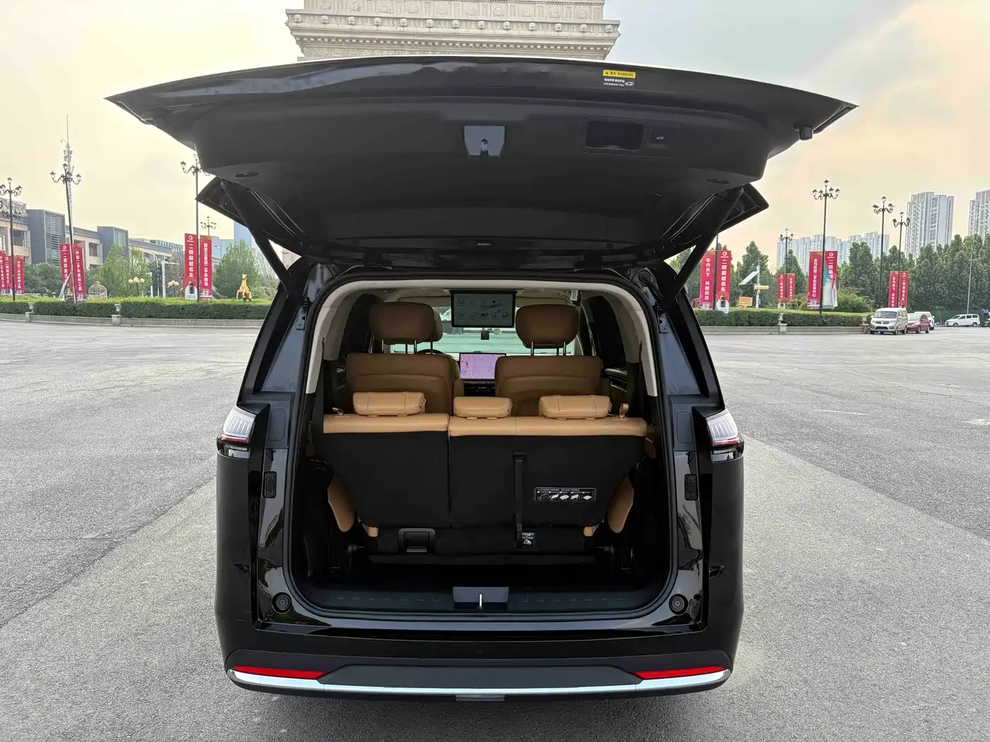 GAC Trumpchi Trumpchi E8 NEV 2024 Model 150km MAX+ фото 13