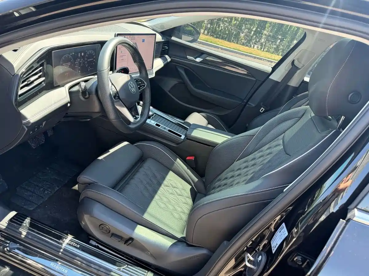 Volkswagen Magotan 2024 380TSI DSG Luxury Edition (Daimai Package) фото 9