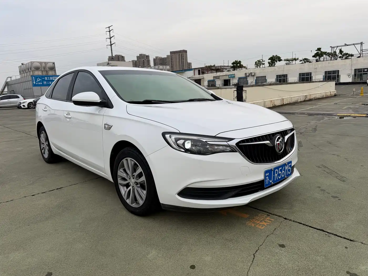 Buick Excelle 2019 18T Auto Connected Elite China VI фото 3