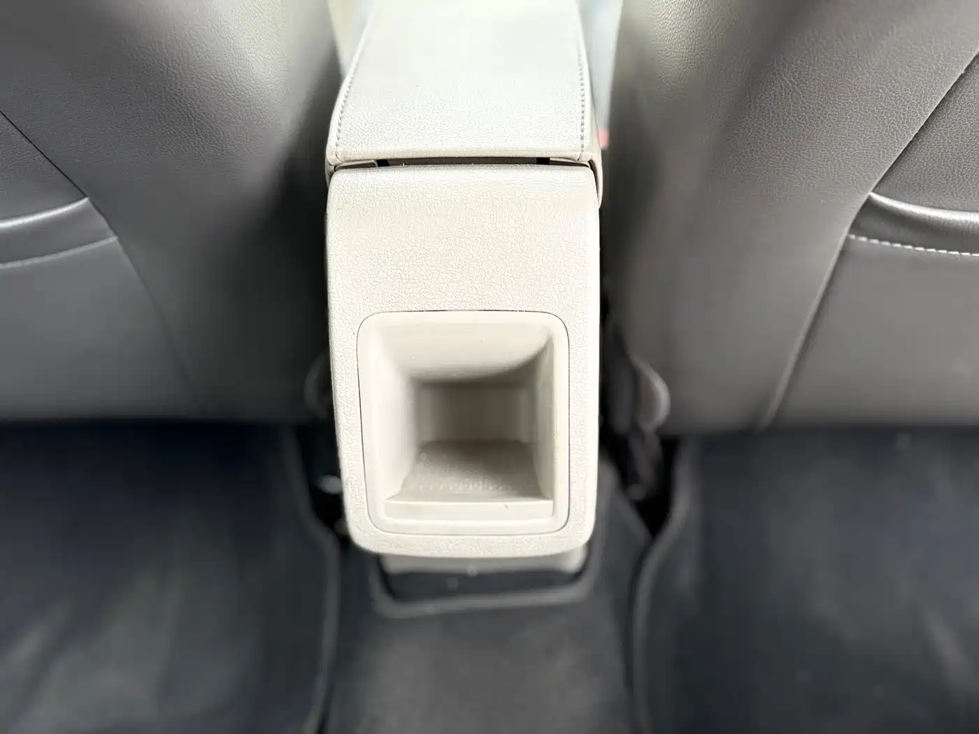 Volkswagen Lavida Tour 2013 1.4TSI Automatic Comfort фото 16