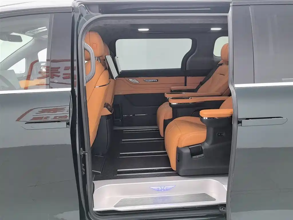 Geely Galaxy Yizhen L380 2025 Model 805km Flagship Edition AWD фото 15