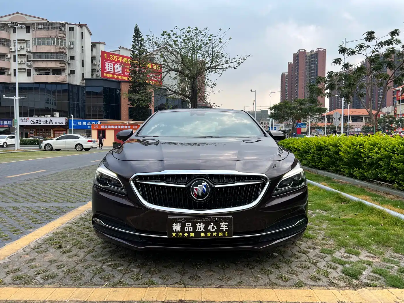 Buick LaCrosse 2016 Model 28T Luxury фото 2
