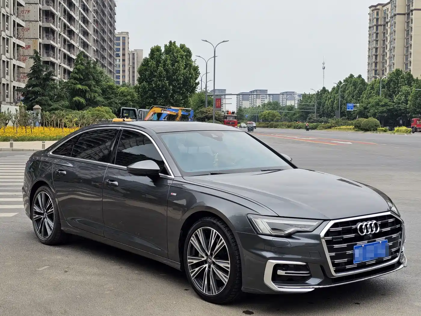 Фото 3 - Audi A6L