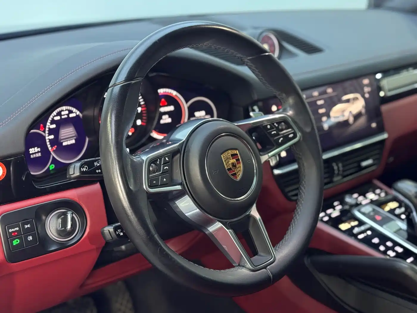 Porsche Cayenne 2023 Cayenne 3.0T Platinum Edition фото 17