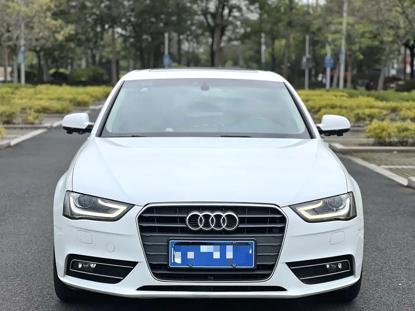 Audi A4L 2016 30 TFSI Collector's Edition Automatic Comfort