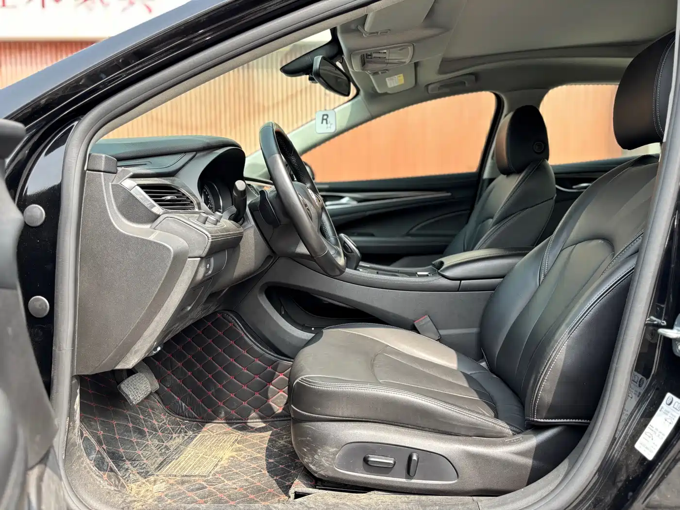 BUICK LACROSSE