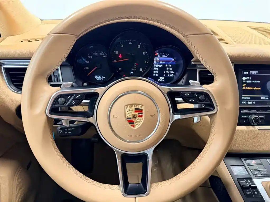 Porsche Macan 2014 Macan 2.0T фото 16