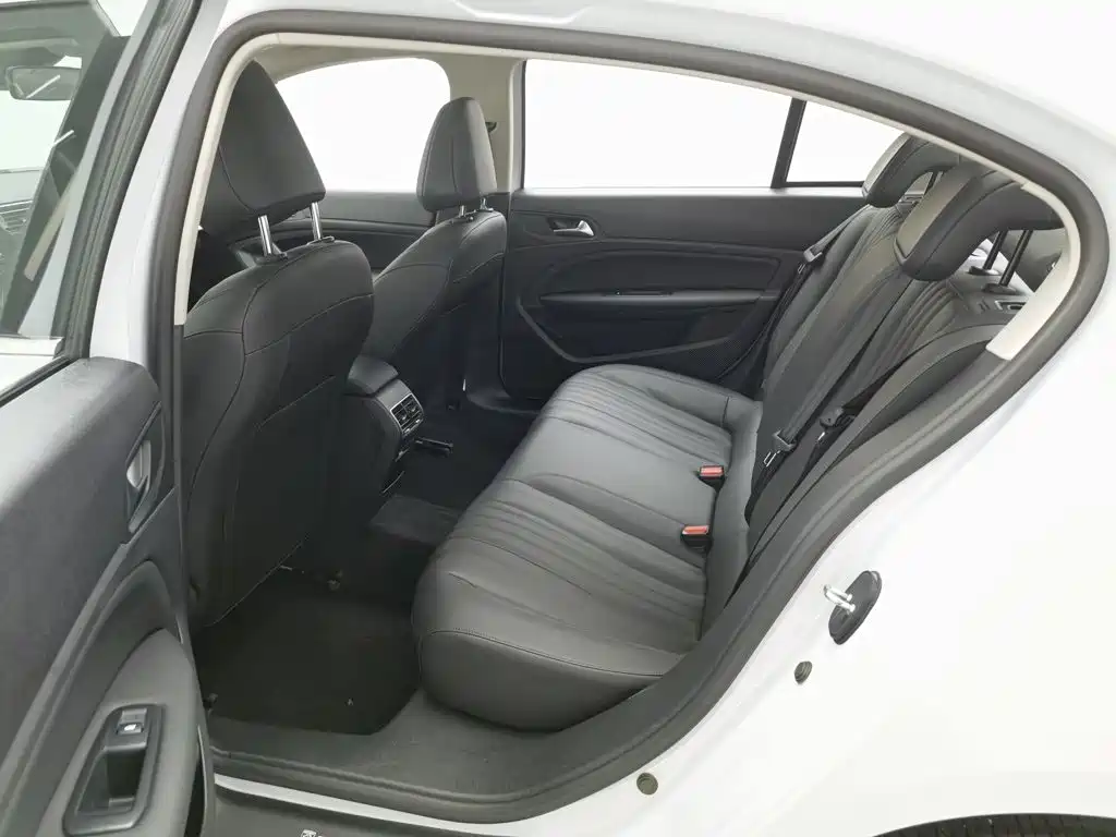 Peugeot 408 2024 2024 360THP Dá Dá Edition Latour