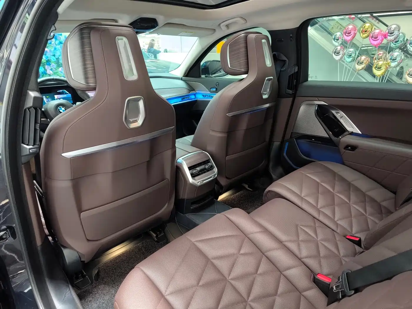 BMW 7-SERIES