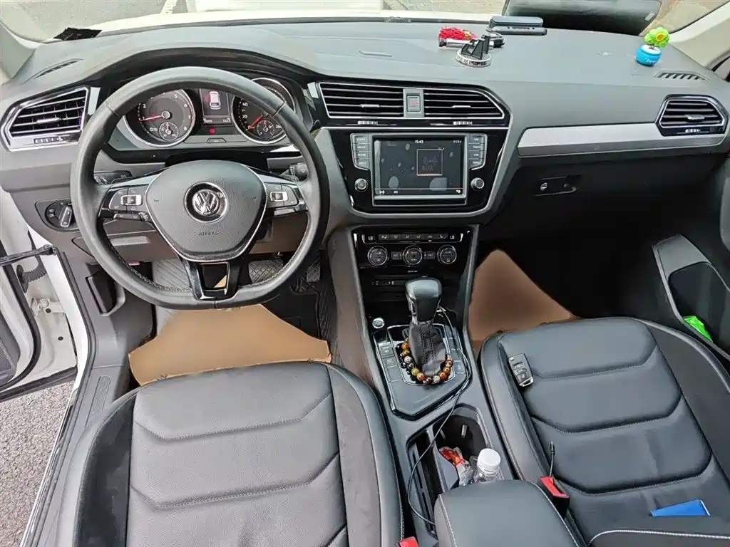 Volkswagen Tiguan L 2017 330TSI Automatic 2WD Luxury Edition фото 13