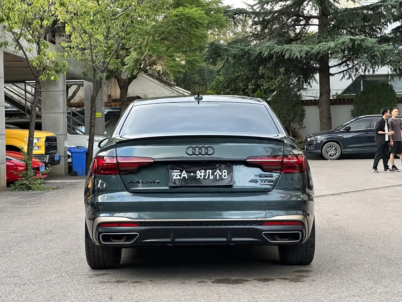 Фото 8 - Audi A4L