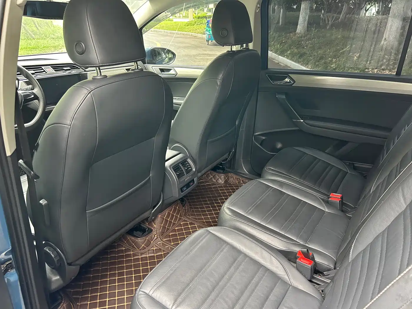 Volkswagen Touran 2016 Touran L 280TSI DSG Comfortline фото 12