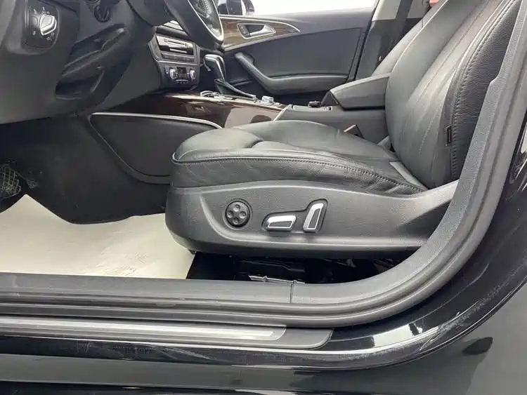 Audi A6L 2016 TFSI Comfort фото 27