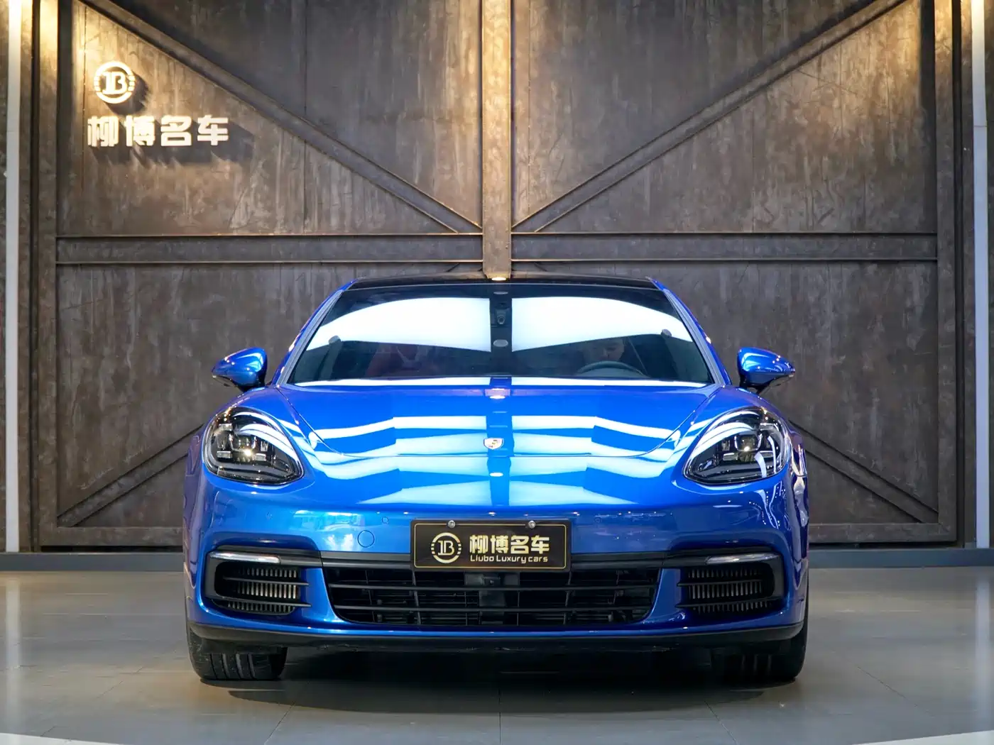 Porsche Panamera 2019 Panamera 4 Sport Turismo 2.9T фото 2