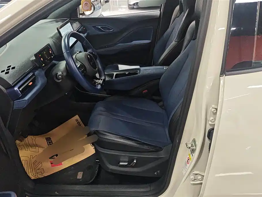 BYD Seagull 2024 Glory Edition 405km Soaring Edition фото 9
