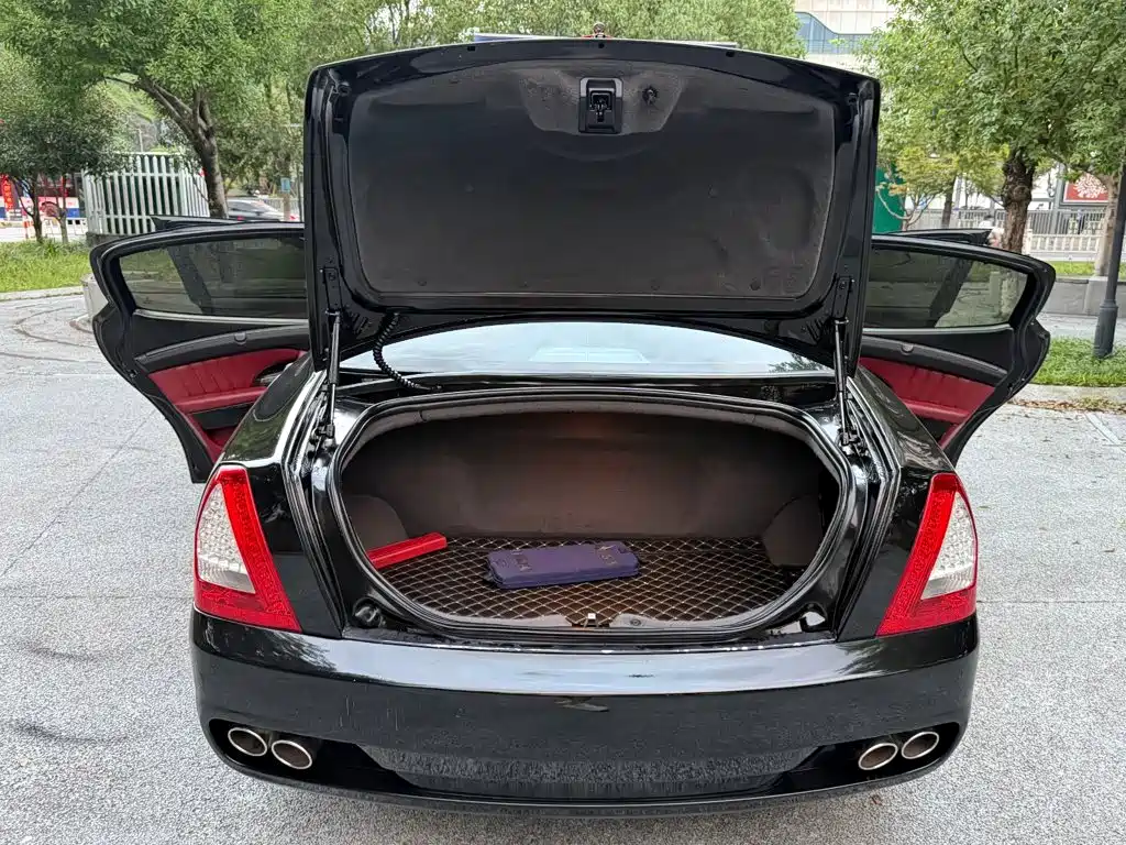 Maserati Quattroporte 2010 2010 4.7L Executive Edition