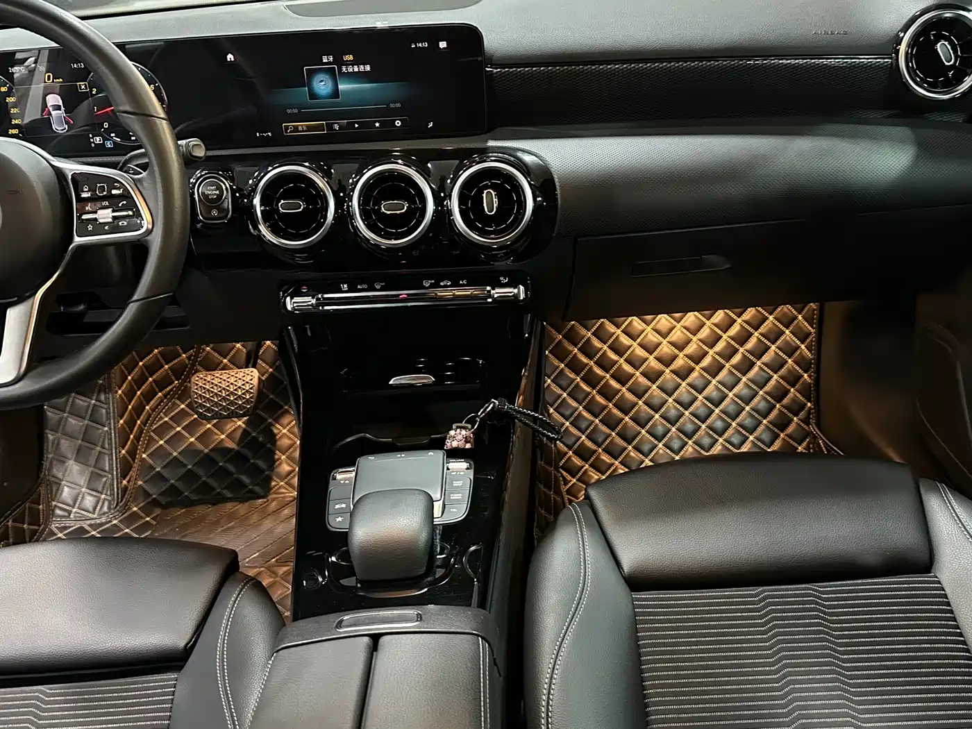 MERCEDES-BENZ CLASS A (IMPORTED)