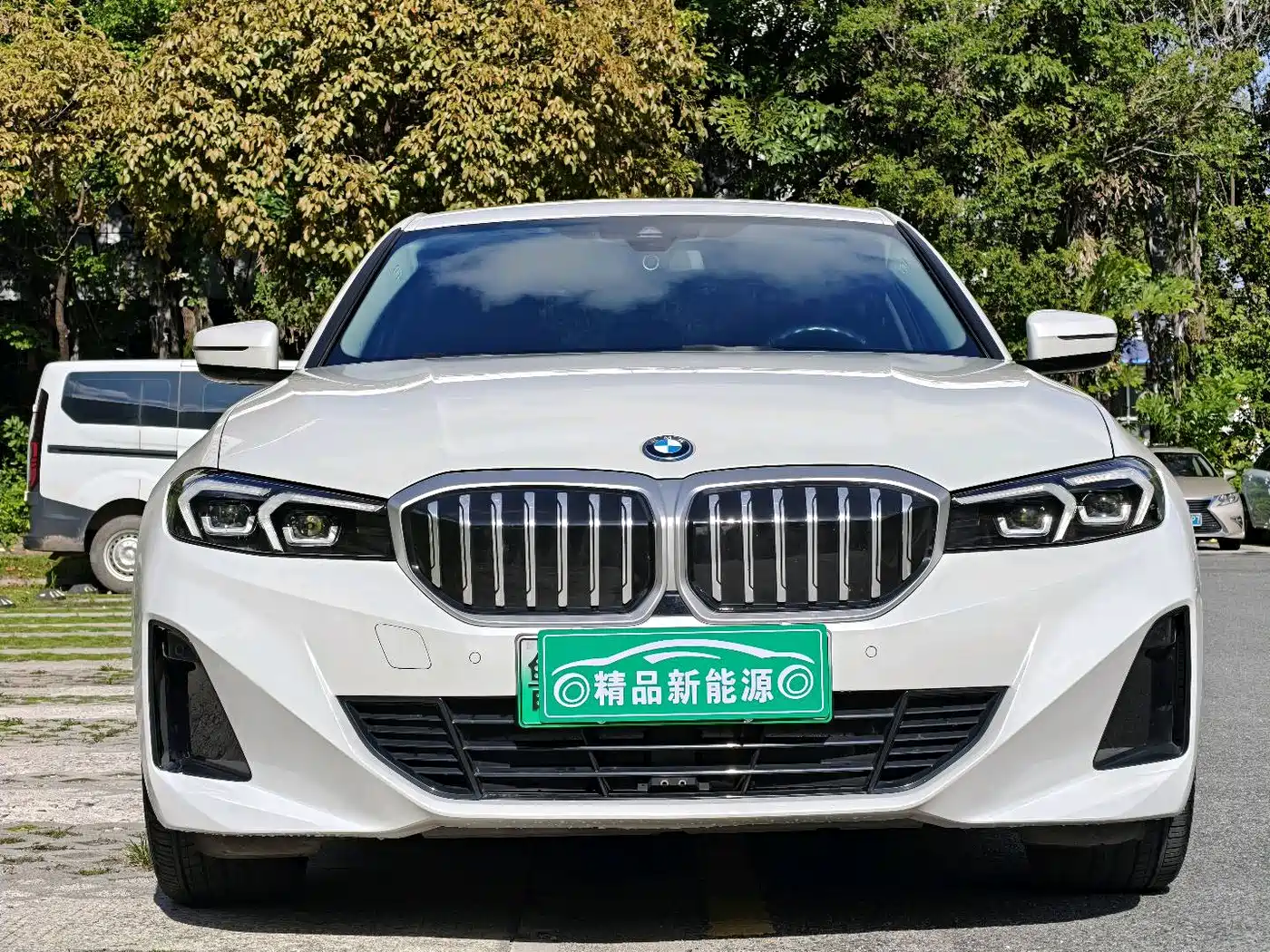 BMW i3 2022 eDrive 35 L фото 2