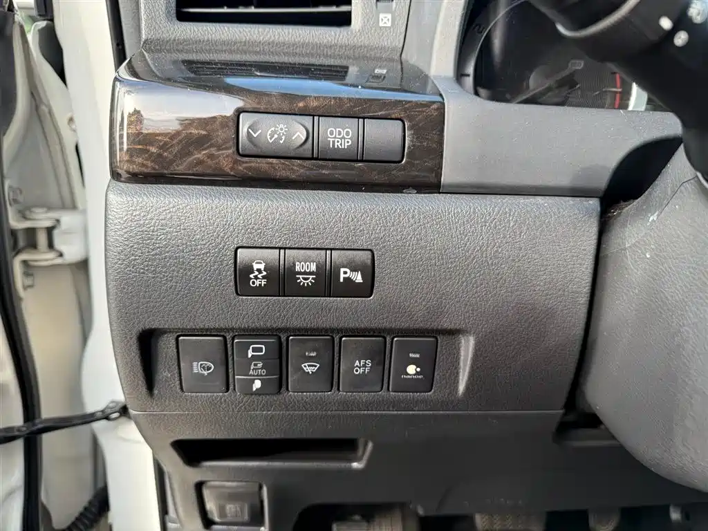 Toyota Alphard 2012 3.5L Premium Edition фото 15