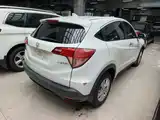 Photo 7 - Honda Vezel