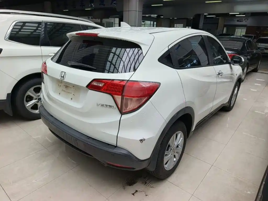 Photo 7 - Honda Vezel