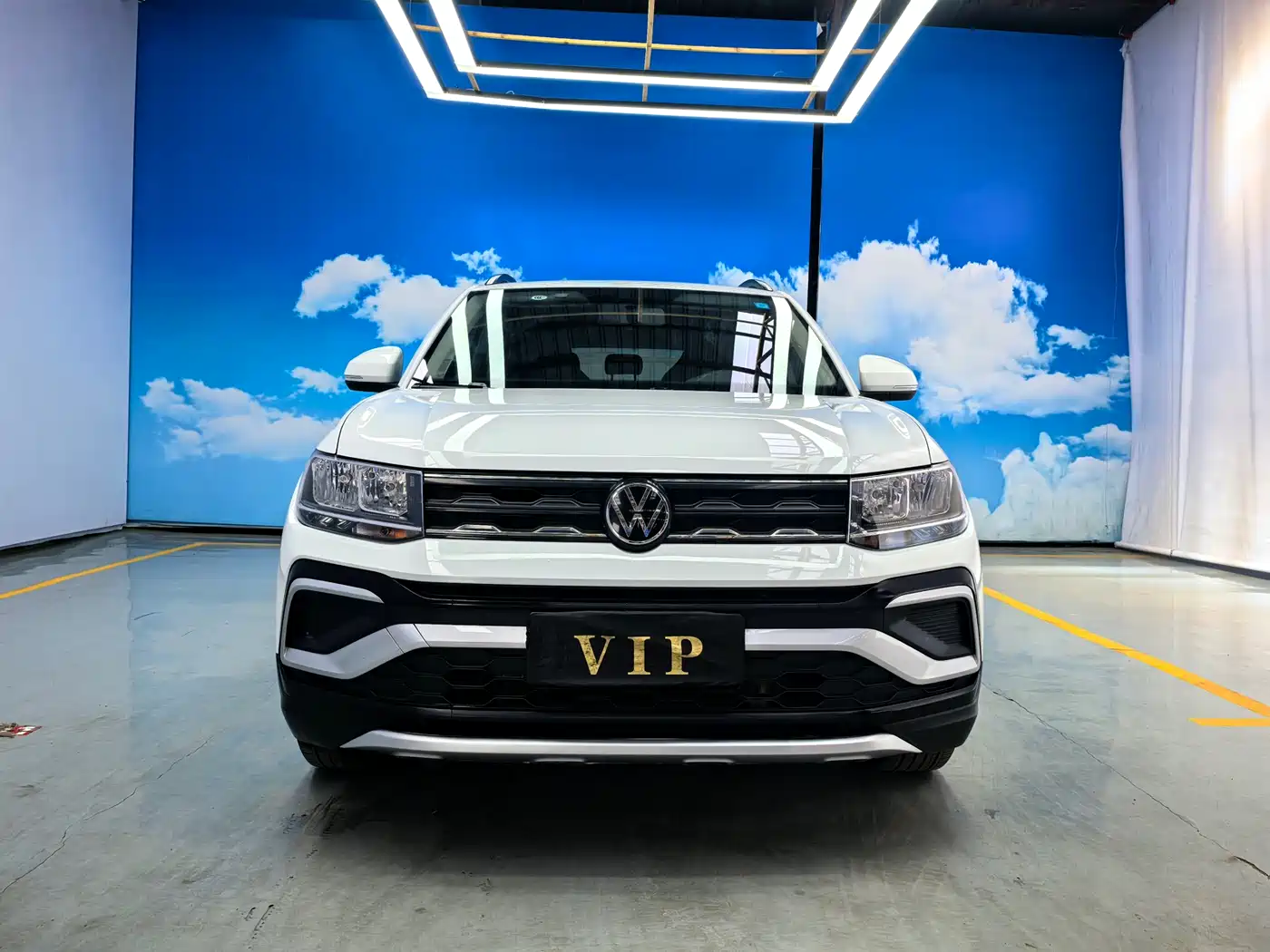 Volkswagen T-Cross 2023 1.5L Automatic Trend Edition фото 2
