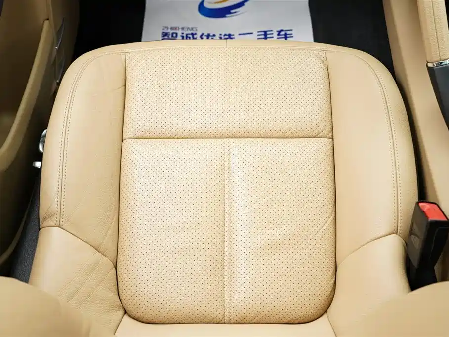 Porsche Cayenne 2014 Cayenne Platinum Edition 3.0T фото 8