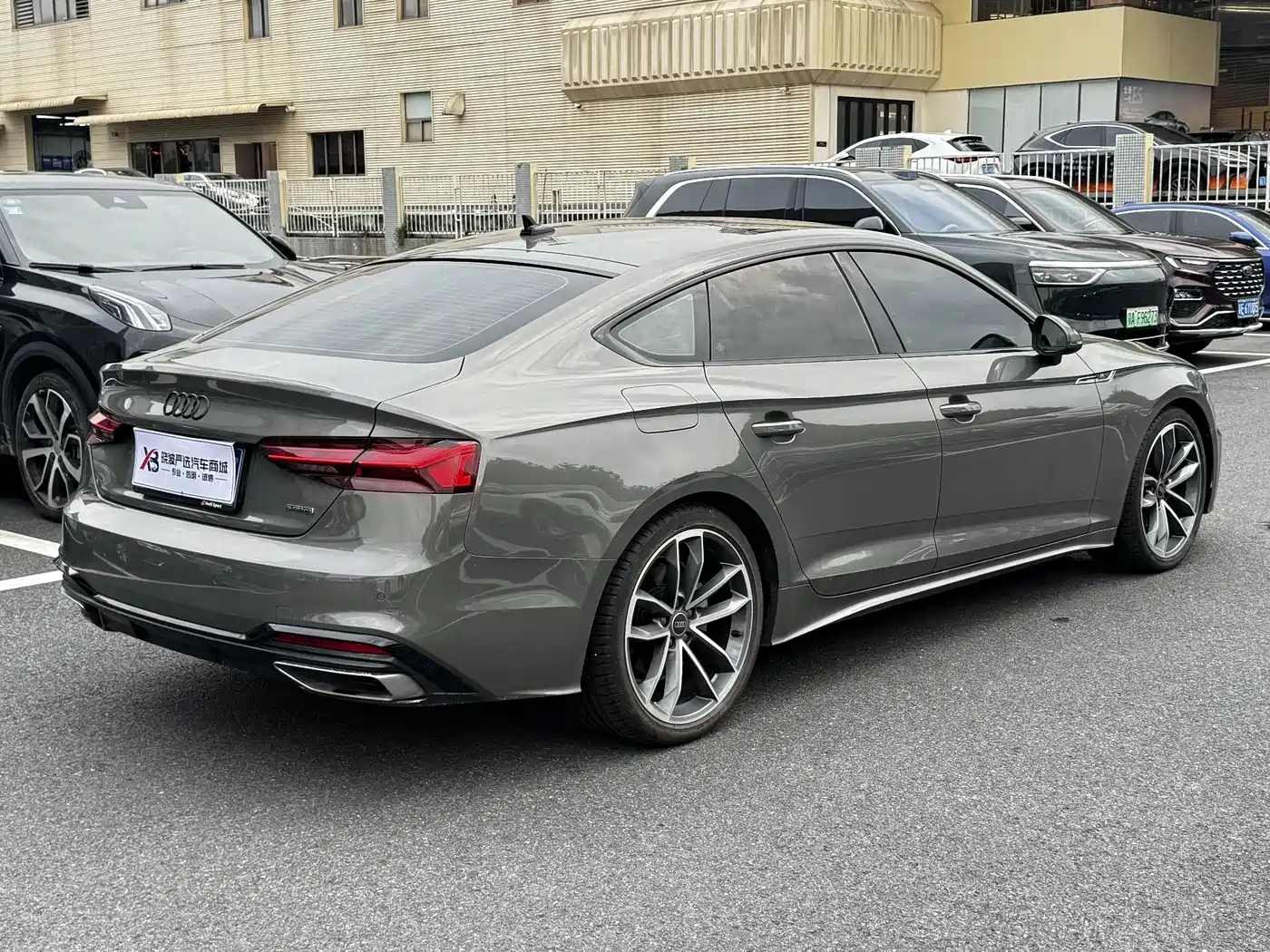 Audi A5 (Import) 2024 2024 Sportback 40 TFSI quattro Luxury Dynamic
