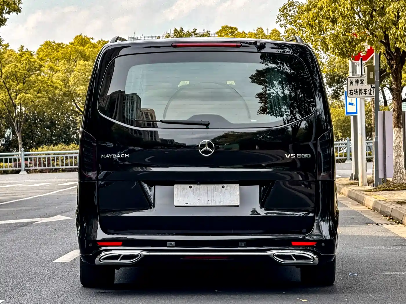 Mercedes-Benz Vito 2021 2.0T Elite 7-Seater фото 28