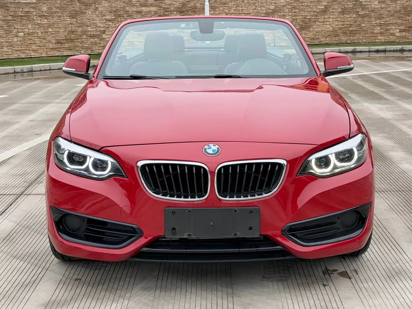 BMW 2 Series (Import) 2018 220i Convertible Coupe Sport Design Package фото 2