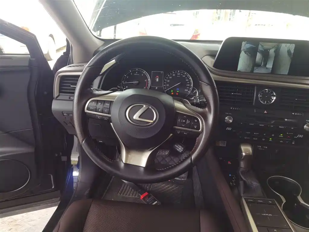 Lexus RX 2020 Facelift 300 AWD Elegance Edition фото 7