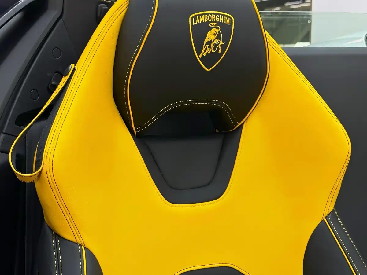 Фото 25 - Lamborghini Huracán
