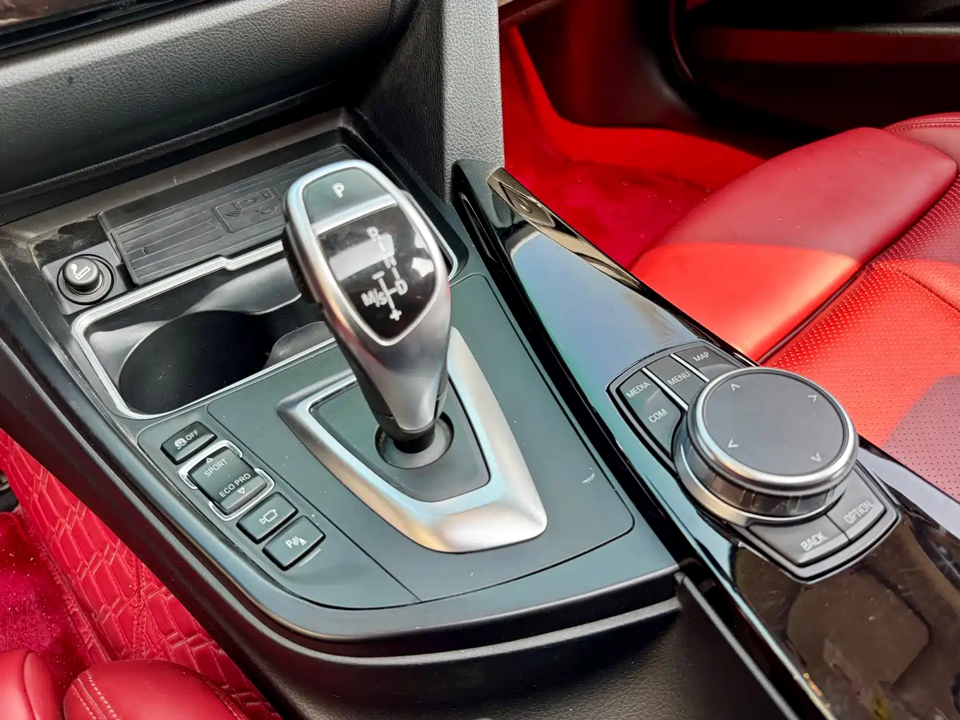 BMW 3 Series 2019 320Li M Luxury Package фото 9