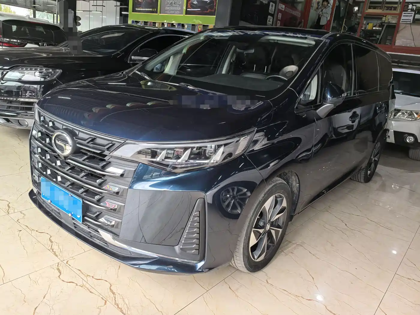 GAC Trumpchi Trumpchi M6 2021 270T DCT Luxury Edition (7-Seater)
