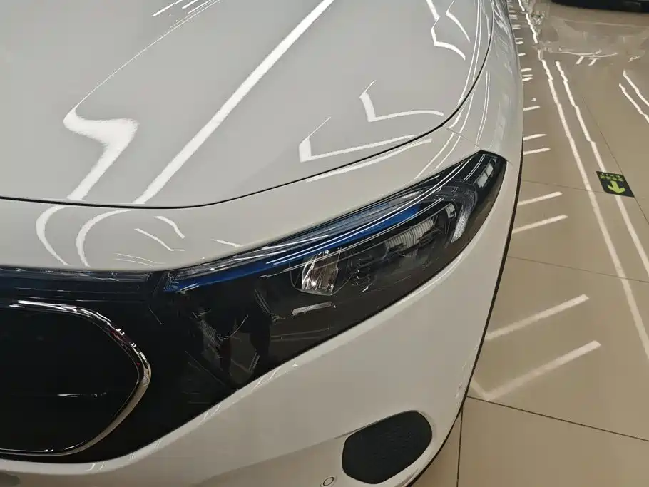 Mercedes-Benz EQA 2022 2022 EQA 260
