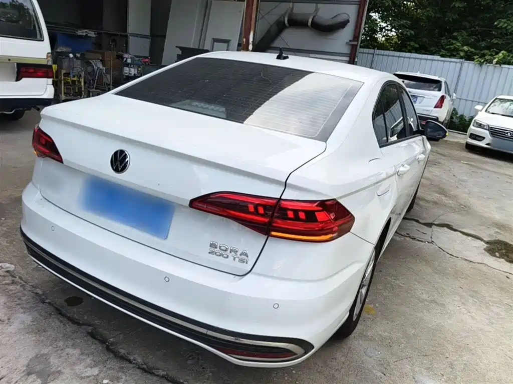 Volkswagen Bora 2023 200TSI DSG Comfort Edition фото 7
