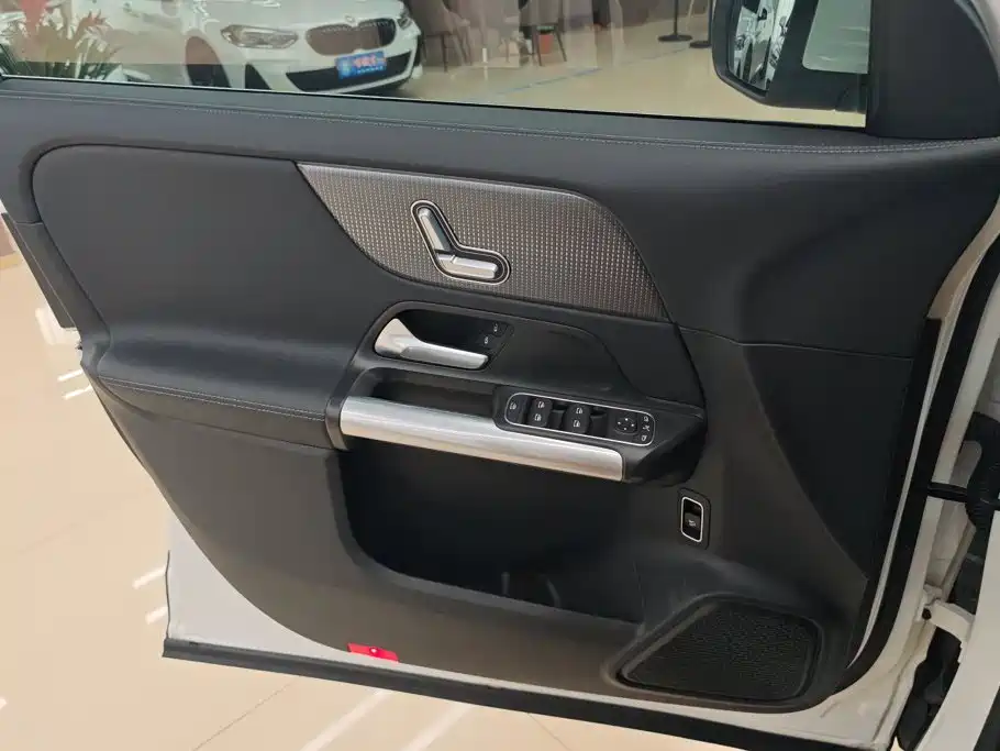 Mercedes-Benz EQA 2022 2022 EQA 260