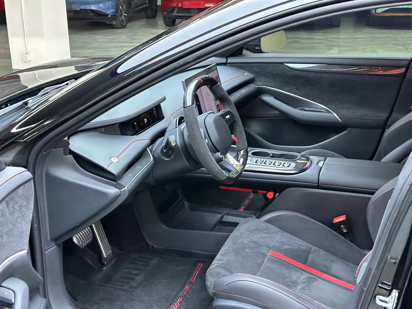 XIAOMI CAR XIAOMI SU7 ULTRA