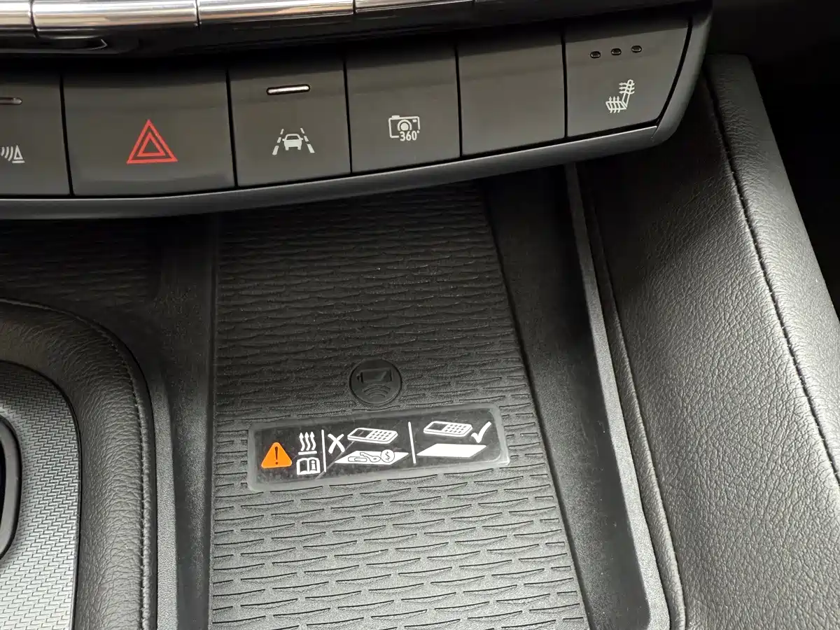 Cadillac CT5 2025 2025 Model 28T Urban Sport Edition