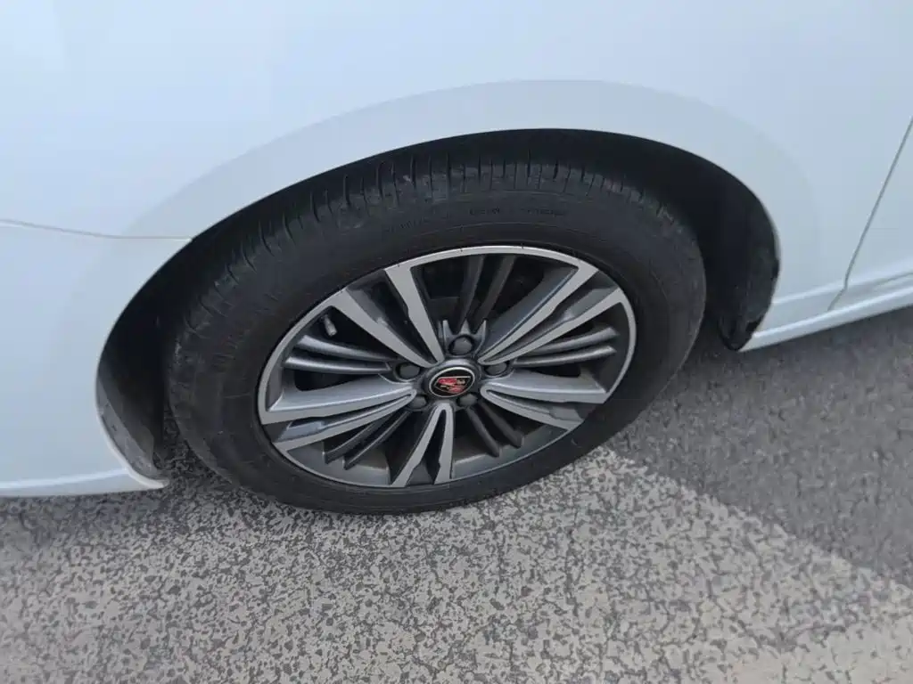 Roewe i5 2019 2019 1.5L Auto 4G Langhao Edition