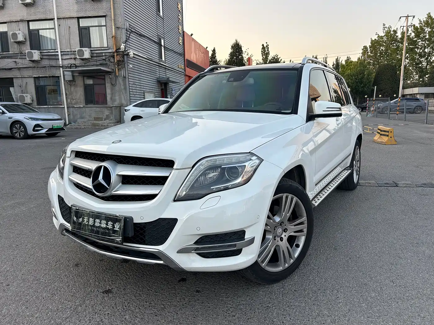 Mercedes-Benz GLK-Class 2013 GLK 300 4MATIC Fashion