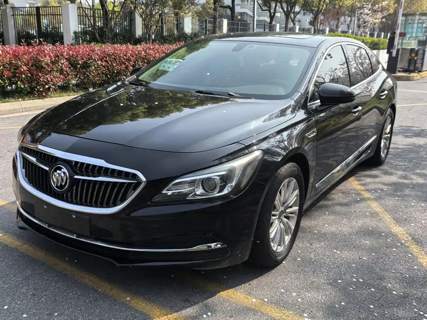 BUICK LACROSSE