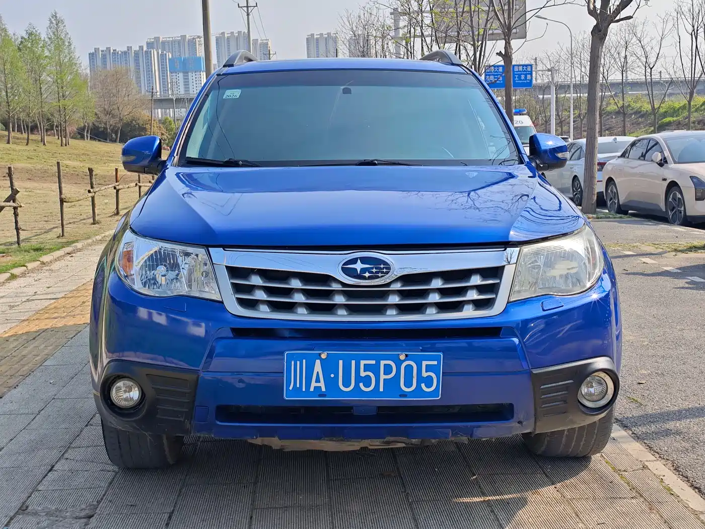 Subaru Forester 2011 2.5XS Automatic Luxury Navigation Edition фото 2