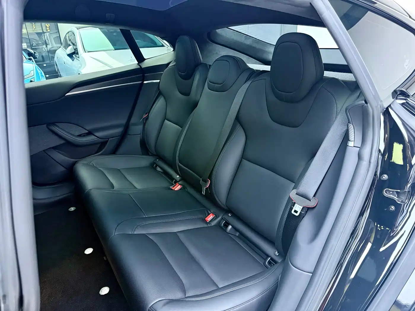 Tesla Model S 2023 Dual Motor All-Wheel Drive Edition фото 6