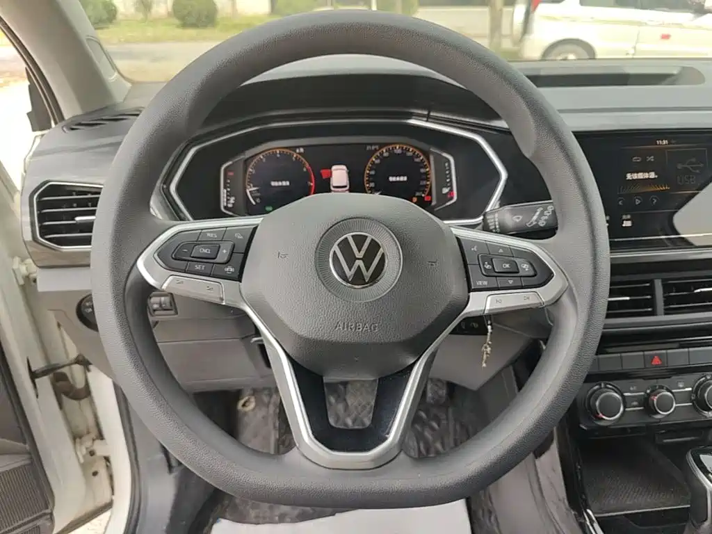 Фото 11 - Volkswagen Tacqua