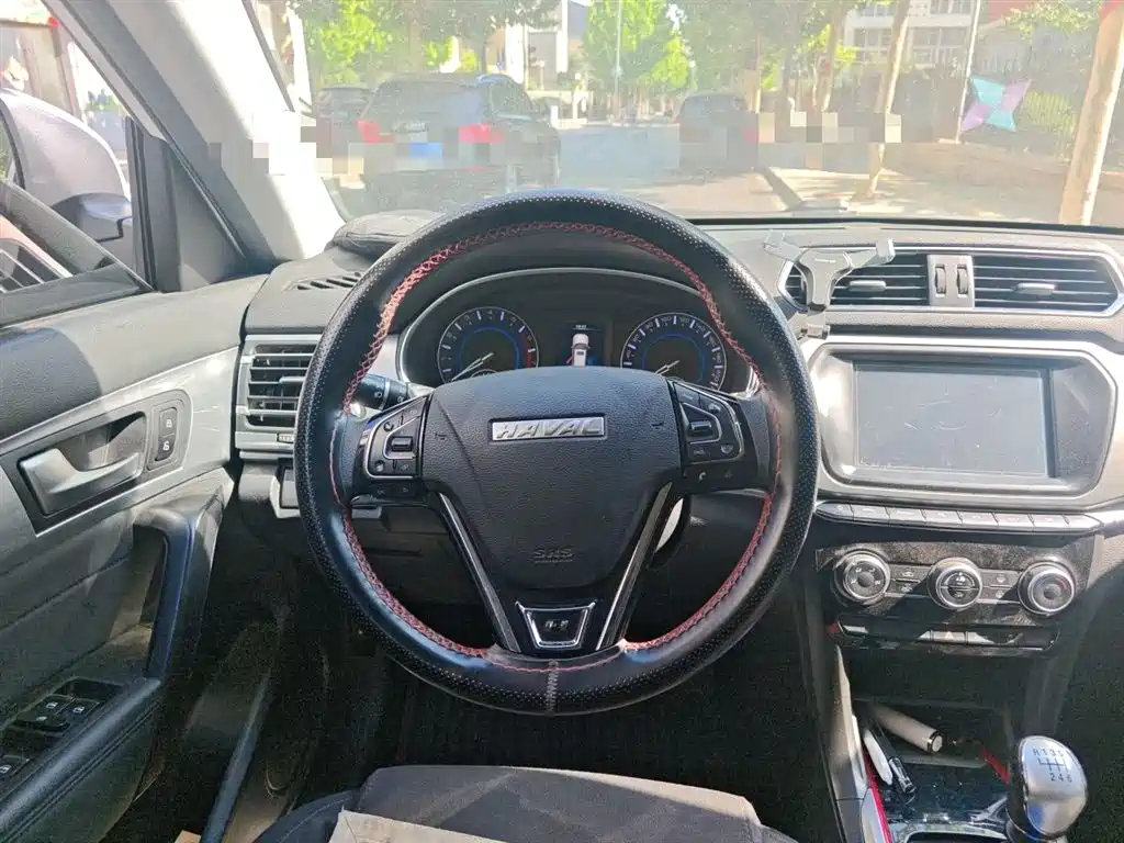 Фото 6 - Haval H2